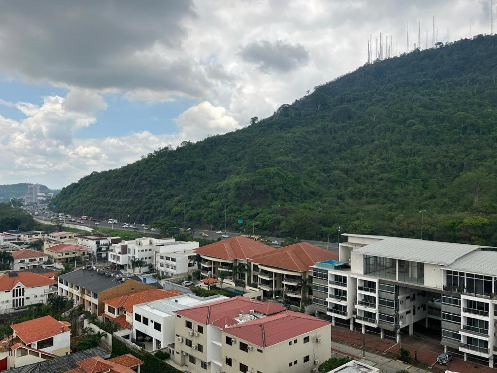 New Luxury Apartment With King - Size Bed Ceibos Guayaquil Exterior foto